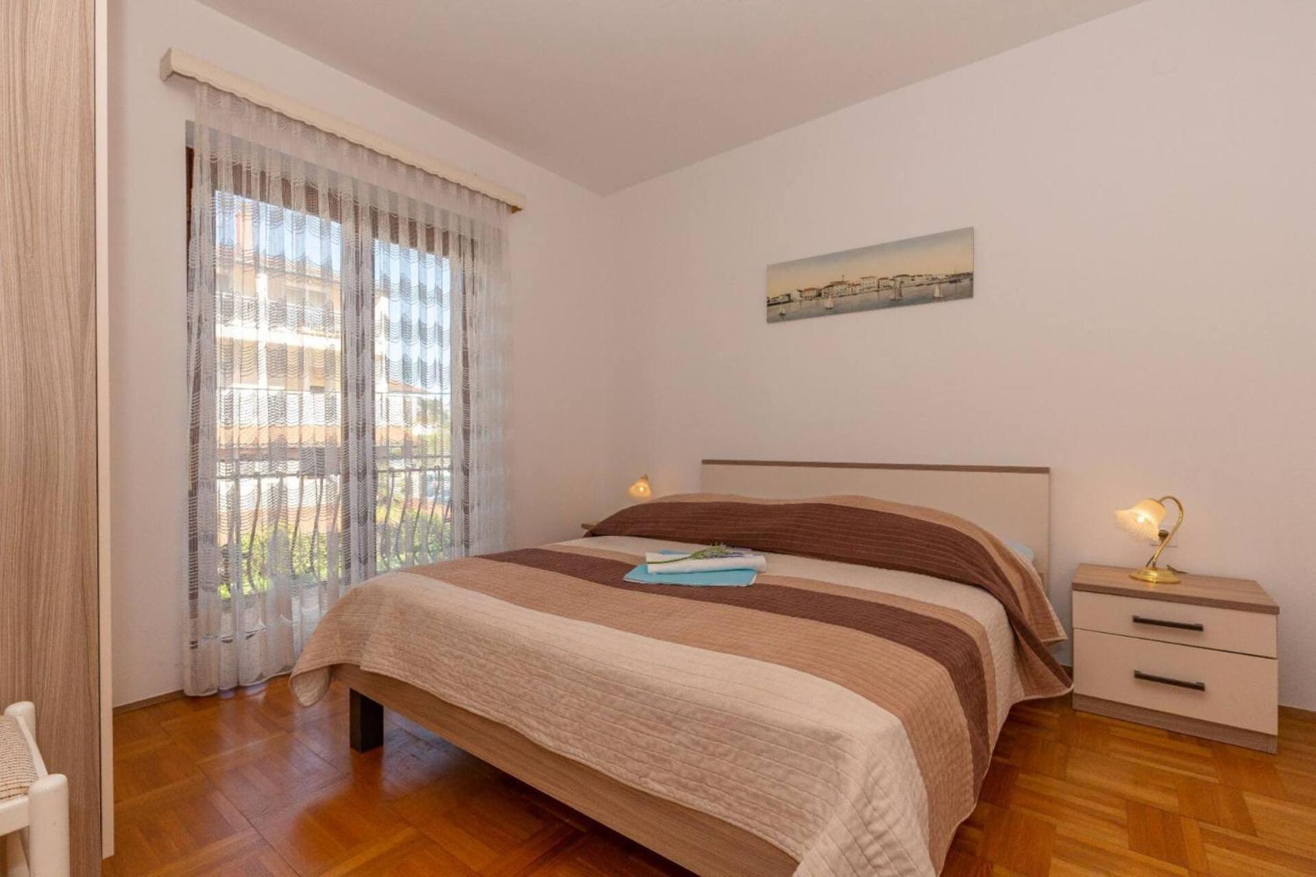 Three Bedroom Apartment in Biograd Biograd Na Moru Buitenkant foto