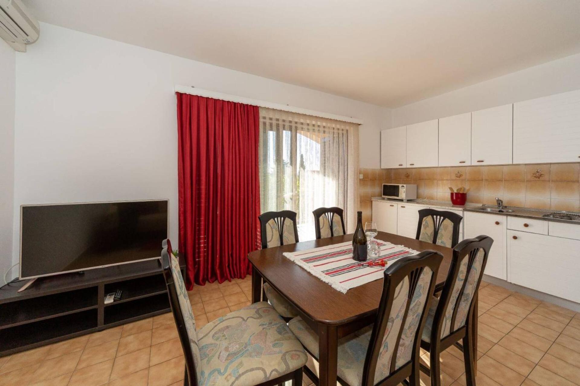 Three Bedroom Apartment in Biograd Biograd Na Moru Buitenkant foto